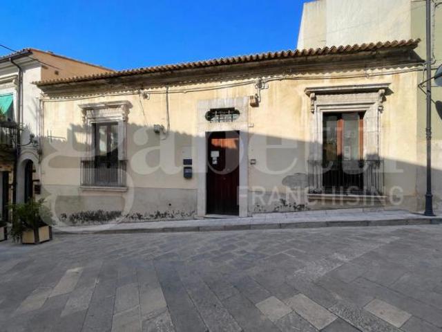 Ufficio in vendita a Comiso, Sicilia