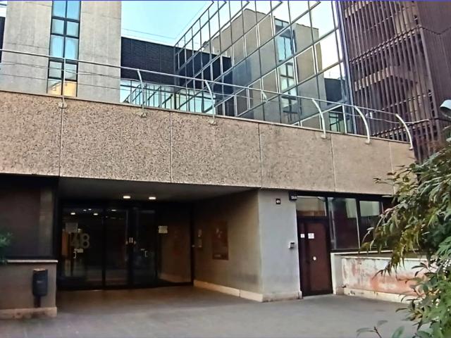 Ufficio in vendita a Municipio 8 di Milano, Milano