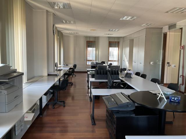 Ufficio in vendita a Brescia, Lombardia