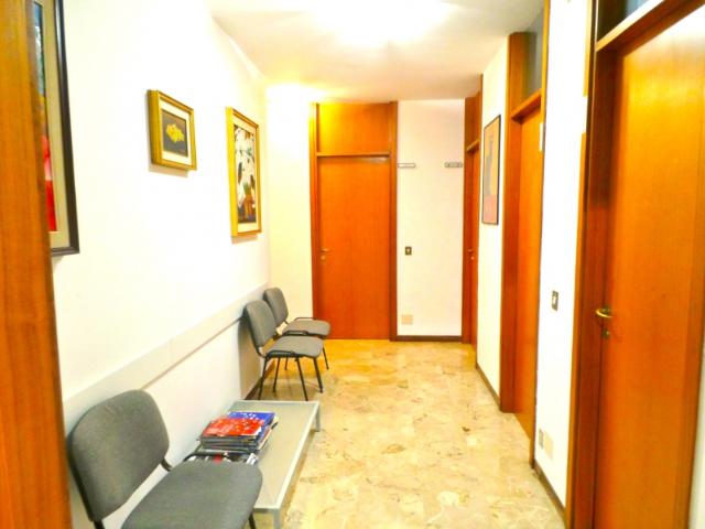 Ufficio in affitto a Reana Del Roiale, Friuli-Venezia Giulia