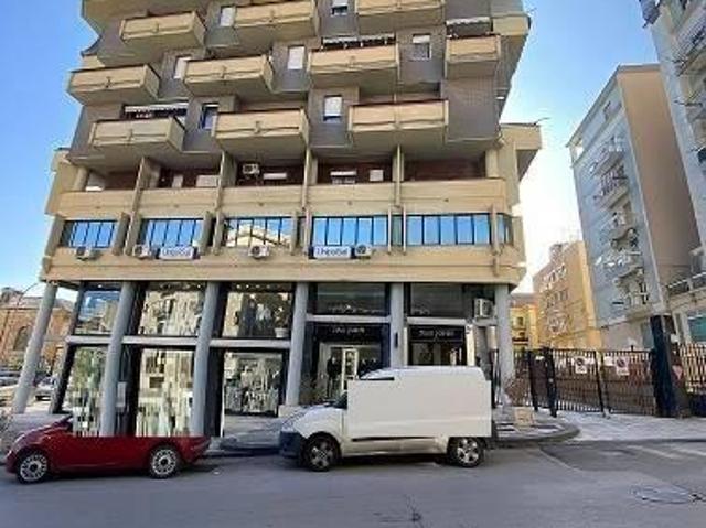 Ufficio in affitto a Caltanissetta