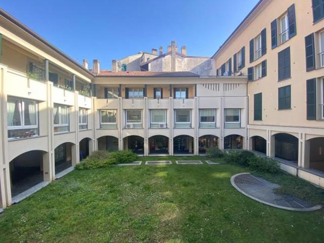 Ufficio in affitto a Castello, Lecco