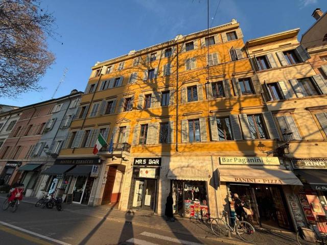 Ufficio in affitto a Parma, Parma Centro