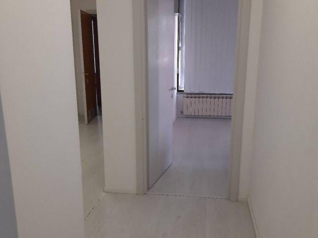 Ufficio in affitto a Perugia, San Sisto
