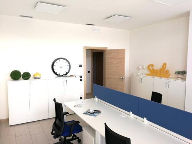 Ufficio in affitto a Treviso, Veneto