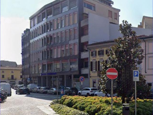 Ufficio in vendita a Vigevano, Pavia