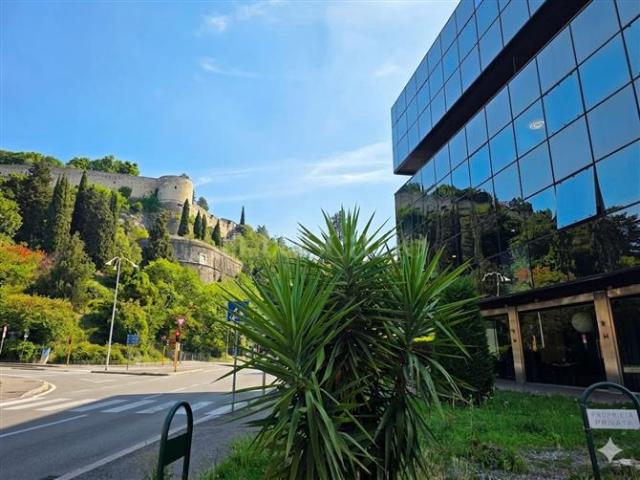 Ufficio in vendita a Zona Centro, Brescia