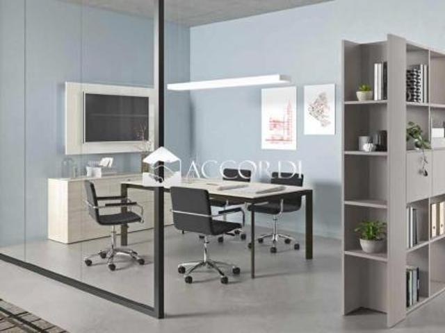 Ufficio in affitto a Castelfranco Veneto, Veneto