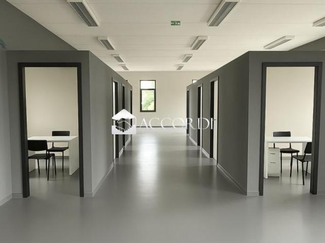 Ufficio in affitto a Treviso, Veneto