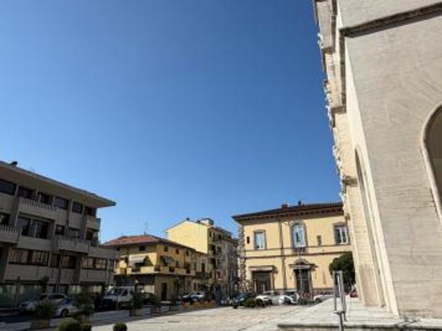 Ufficio in affitto a Viareggio, Lucca
