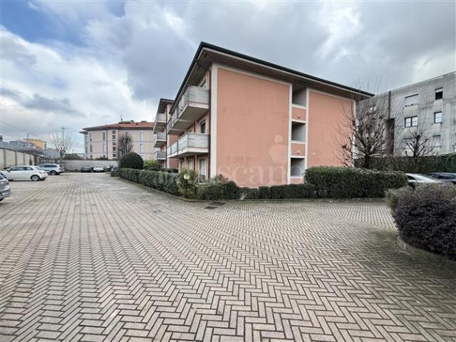 Ufficio in vendita a Zona Sud, Brescia