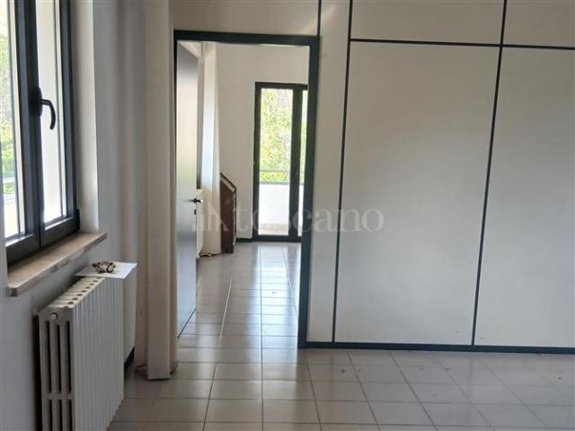 Ufficio in vendita a Quartiere Europa, Potenza