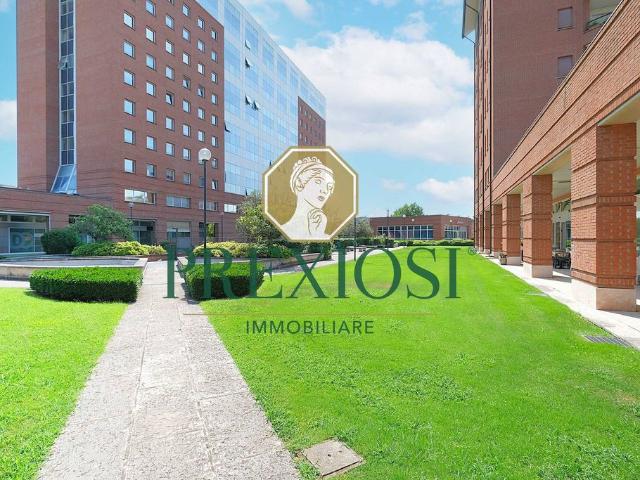 Ufficio in vendita a Brenzone, Veneto