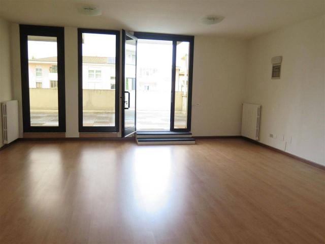 Ufficio in affitto a Monterosso, Abano Terme Bagni