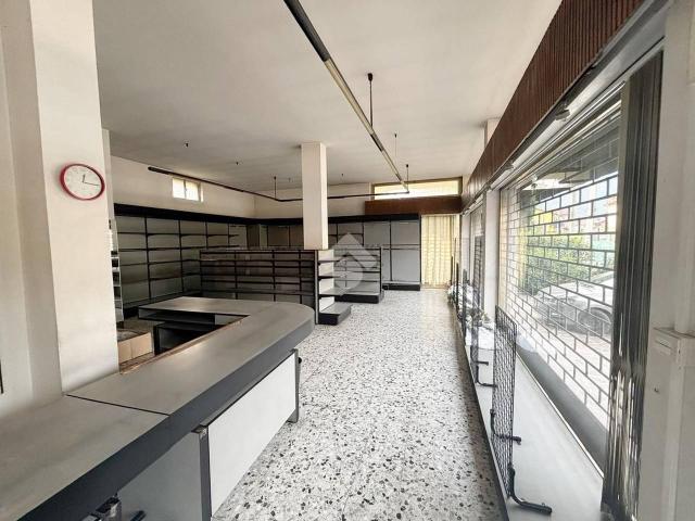 Ufficio in affitto a San Rocco, Abbadia Lariana