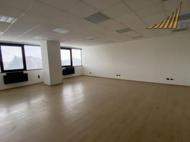 Ufficio in affitto a Agrate Brianza, Lombardia