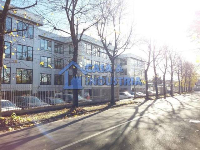 Ufficio in affitto a Agrate Brianza, Lombardia