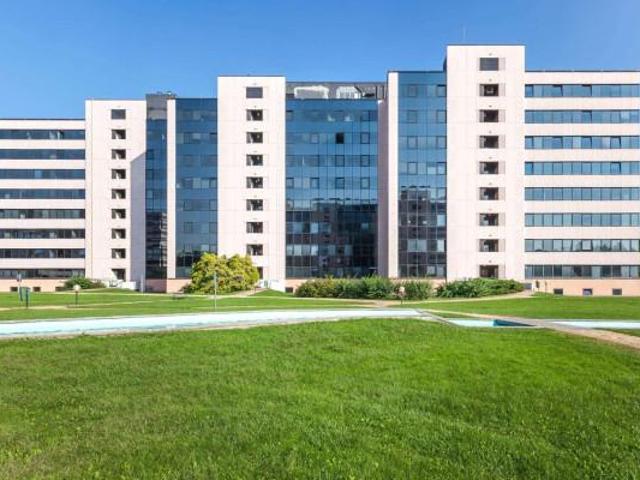 Ufficio in affitto a Agrate Brianza, Lombardia