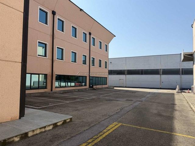 Ufficio in affitto a Piemonte, Cuneo