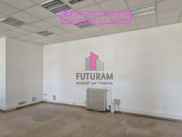 Ufficio in affitto a Albignasego, Veneto