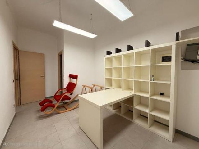 Ufficio in affitto a Piemonte, Alessandria