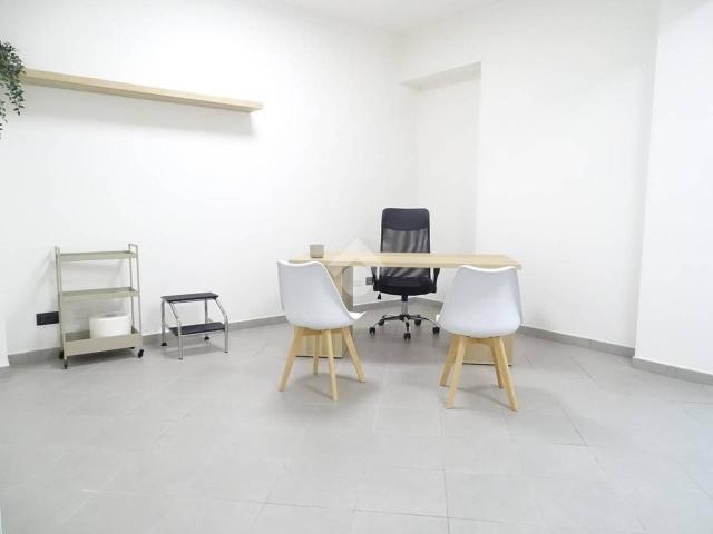 Ufficio in affitto a Piemonte, Alessandria