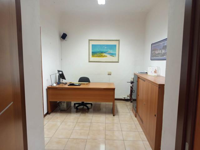 Ufficio in affitto a Marche, Ancona