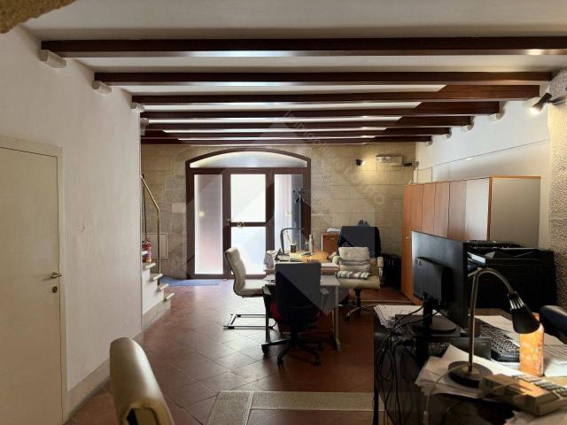 Ufficio in affitto a San Valentino, Puglia