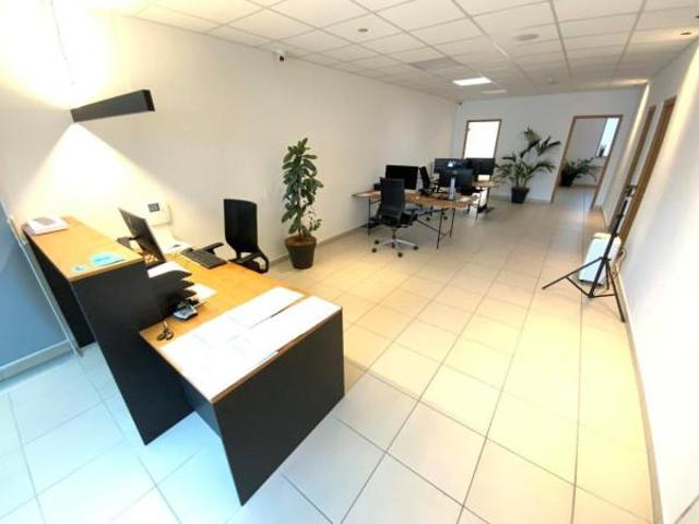 Ufficio in affitto a Überetsch-Unterland - Oltradige-Bassa Atesina, Andriano - Andrian