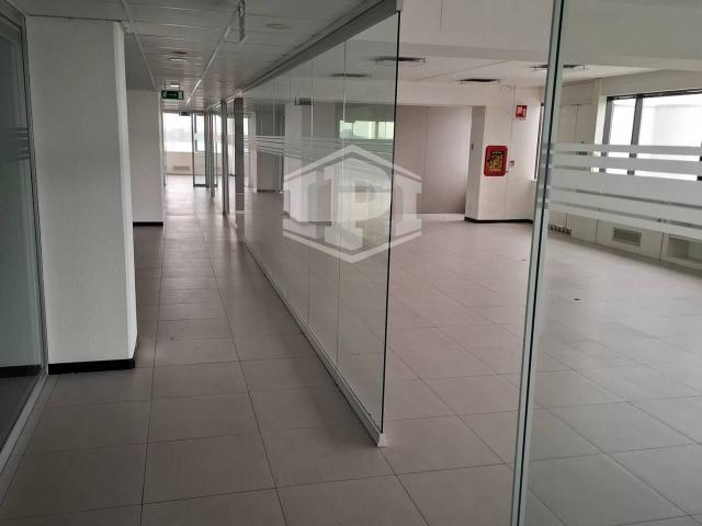 Ufficio in affitto a Centro Direzionale Milanofiori, Rozzano