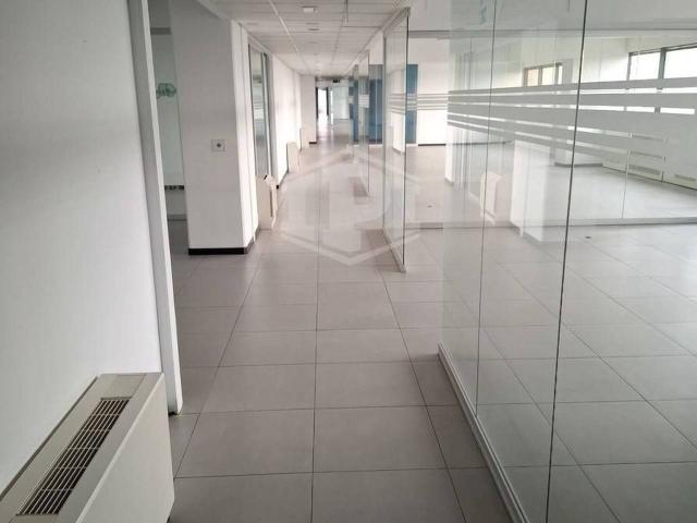 Ufficio in affitto a Centro Direzionale Milanofiori, Rozzano