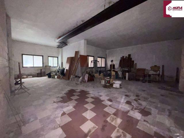 Ufficio in affitto a Aversa, Campania