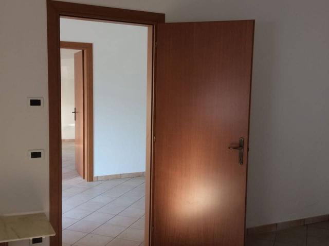 Ufficio in affitto a Badia Polesine, Veneto