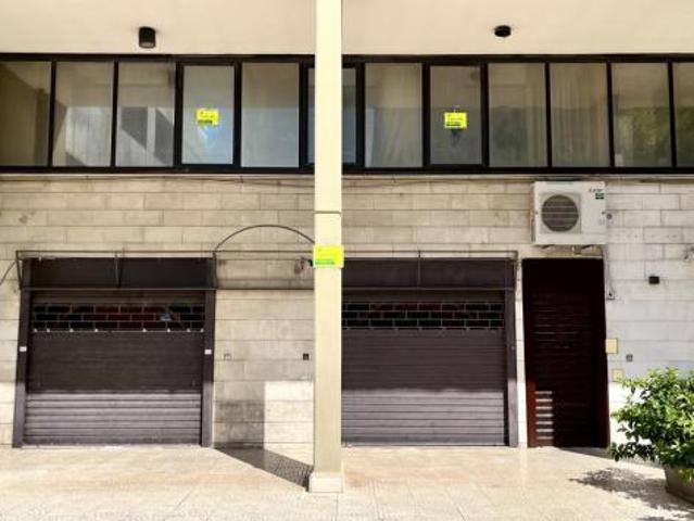 Locale Commerciale in affitto a Municipio 1, Puglia