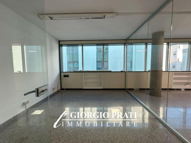 Ufficio in affitto a Pilastroni, Bassano Del Grappa