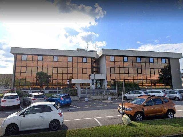 Ufficio in affitto a Camuzzago, Bellusco