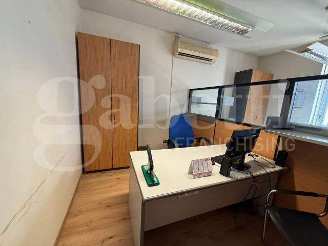 Ufficio in affitto a Libertà, Benevento