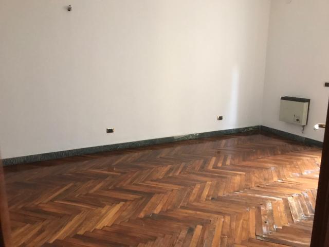 Ufficio in affitto a Benevento, Campania