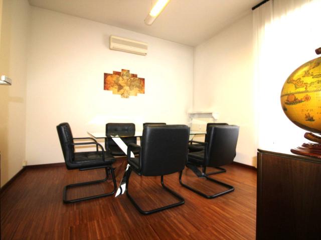 Ufficio in affitto a Città Alta, Bergamo