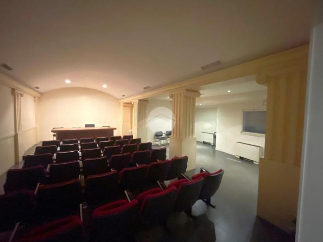 Ufficio in affitto a Borgo Palazzo, Bergamo
