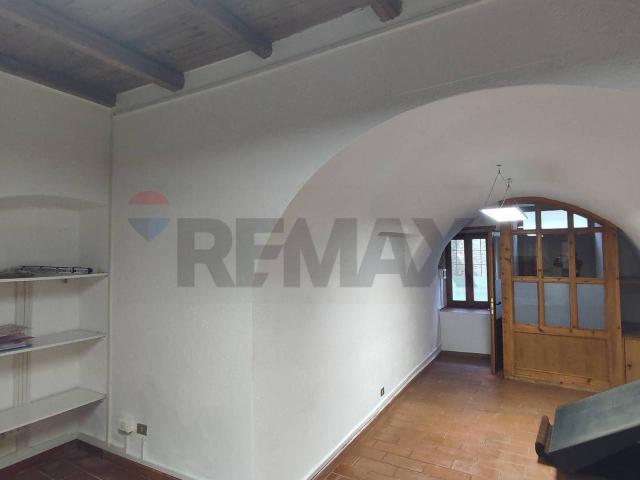 Ufficio in affitto a Bonate Sotto, Lombardia