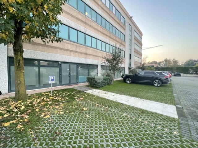 Ufficio in affitto a Zona Sud, Brescia