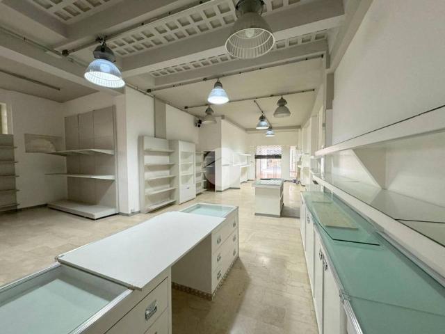 Ufficio in affitto a Zona Centro, Brescia