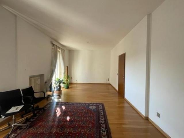 Ufficio in affitto a Centro Storico Sud, Brescia