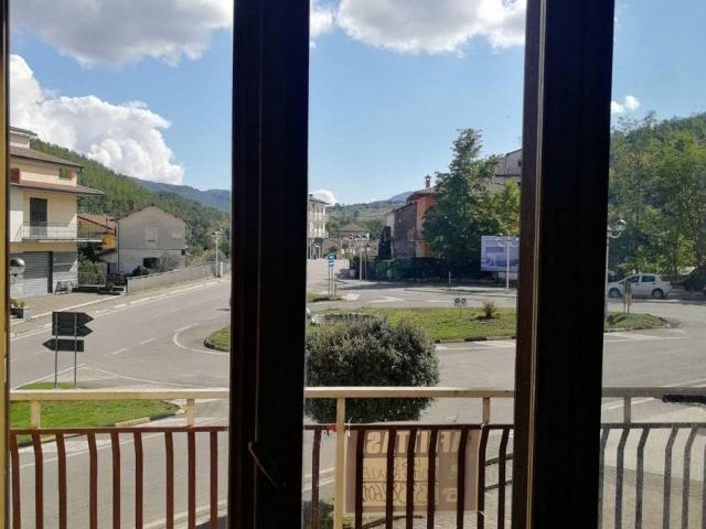 Ufficio in affitto a Brienza, Basilicata