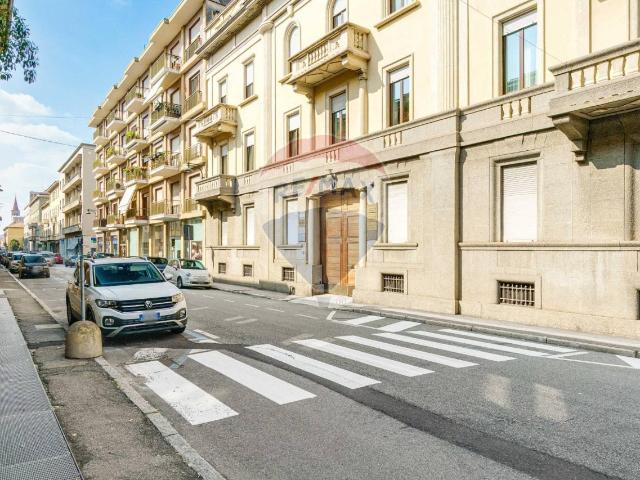 Ufficio in affitto a Busto Arsizio, Lombardia