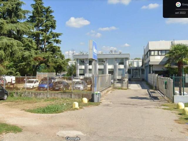 Ufficio in affitto a Beata Giuliana, Busto Arsizio