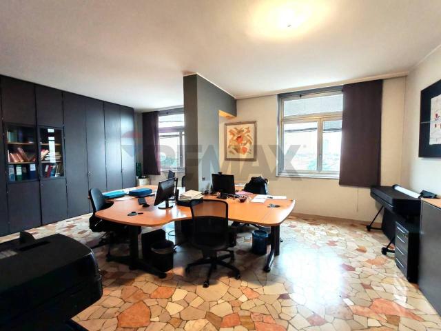 Ufficio in affitto a San Giovanni, Busto Arsizio