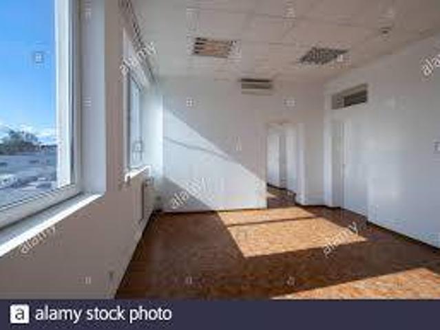 Ufficio in affitto a Camaiore, Lucca