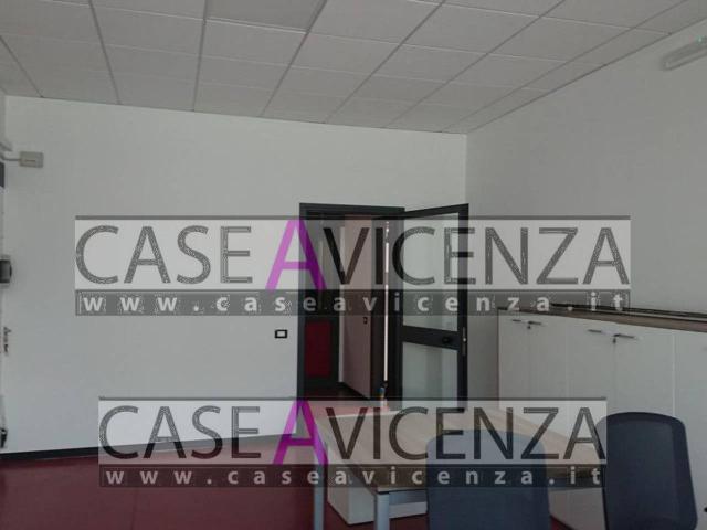 Ufficio in affitto a Santa Maria di Camisano, Camisano Vicentino